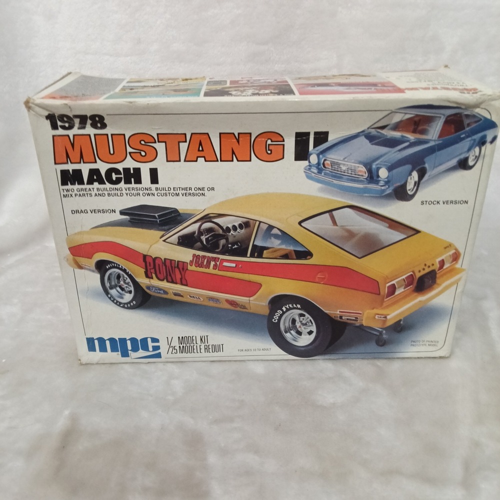 Vintage MPC 1978 Ford Mustang II Mach I 1/25 Scale Model Kit 78-7813-250